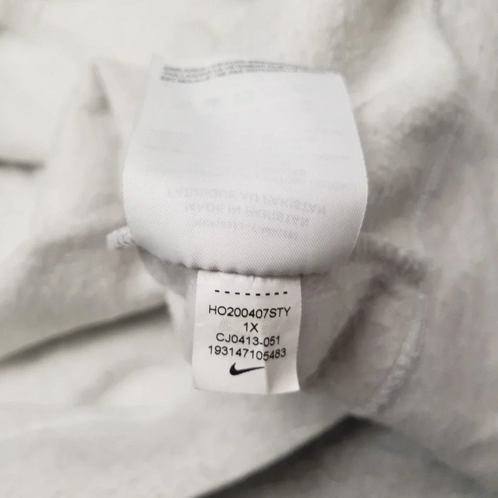 Nike Sweatshirt Womens 1X Gray Pullover Hooded Pockets Long‎